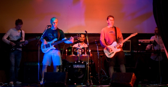 Image of Trannies at Fairlie 2008